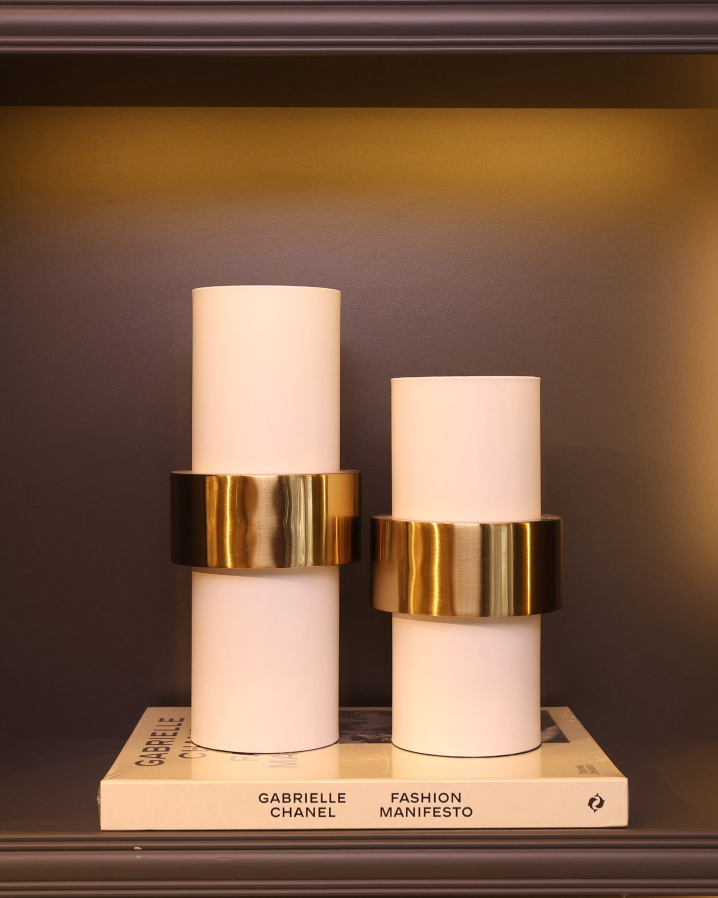 Gold Band Duo – 2’li Gold Detaylı Şamdan & Vazo Seti