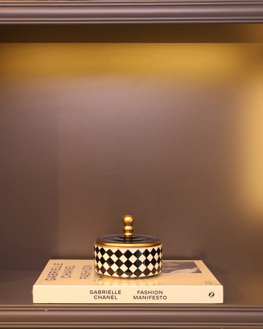 Mono Luxe Jewelry Box – Gold Detaylı Siyah-Beyaz Seramik Takı Kutusu